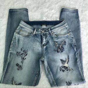 Venus Embroidered Jeans